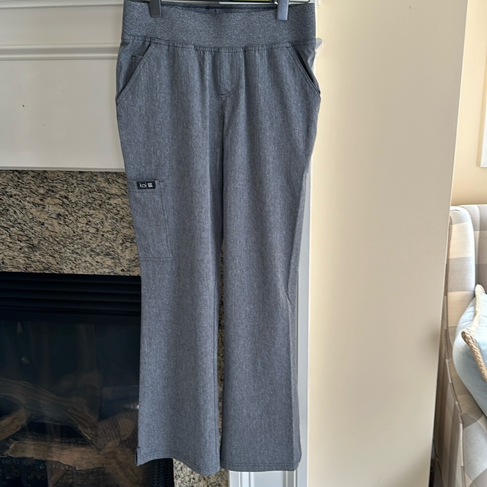 Koi basics Laurie scrub pant